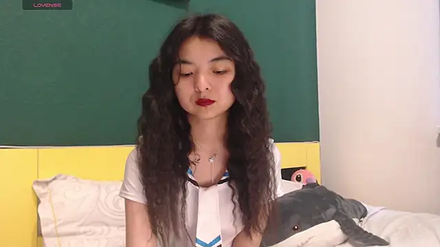 Shy Kira online show from 05.29.26
