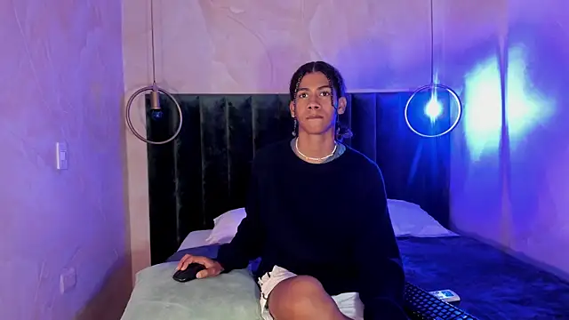 Maxim-Walker online show from 01.14.25
