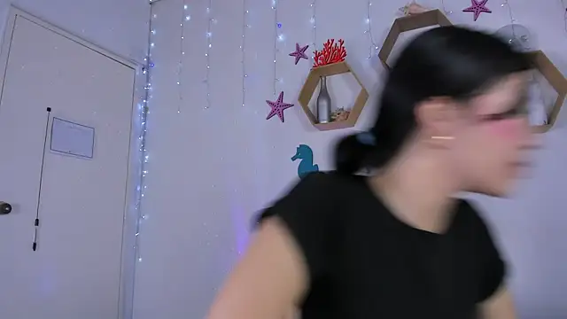 Emiily Parkerr online show from 03.20.25