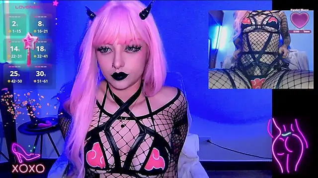 HollyDominic online show from 02.05.25