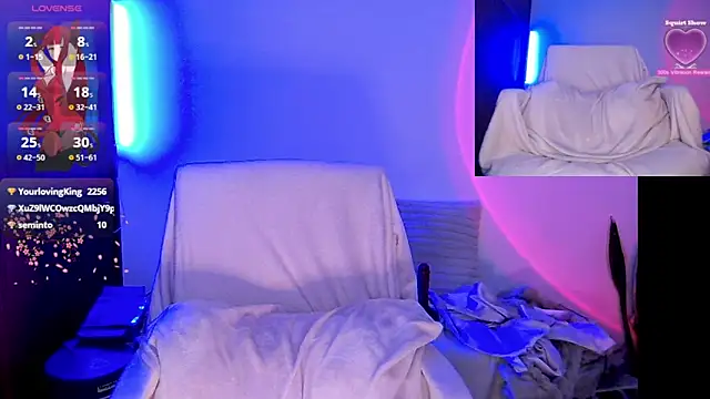 HollyDominic online show from 03.11.25