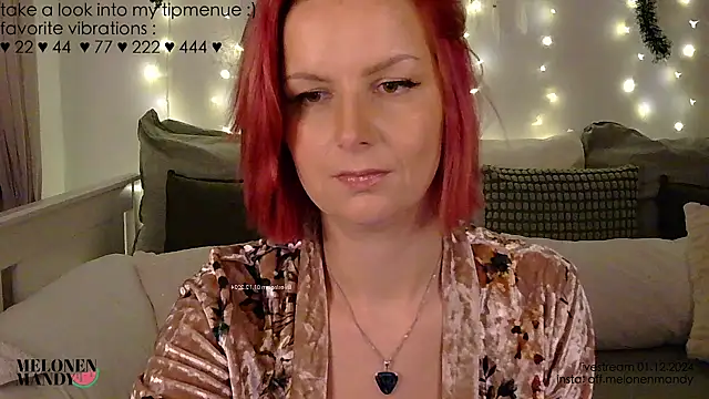 Off  Melonenmandy online show from 12.02.24