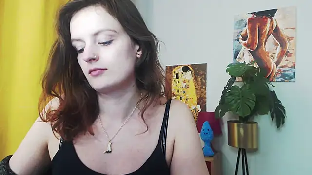 juicyNadine online show from 12.09.24