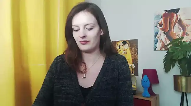 juicyNadine online show from 01.27.25