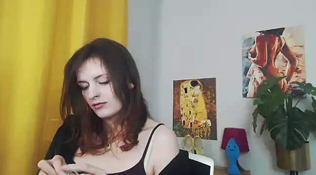 juicyNadine online show from 02.26.25