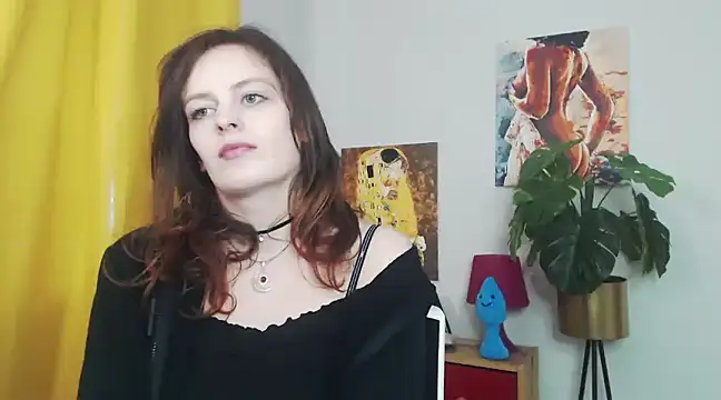 juicyNadine online show from 03.21.25