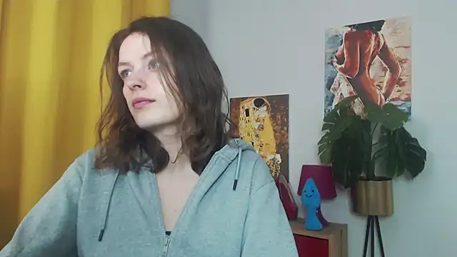 juicyNadine online show from 10.08.25