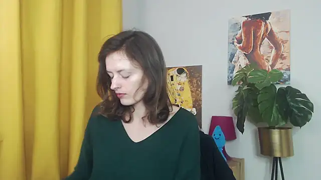 juicyNadine online show from 10.29.25