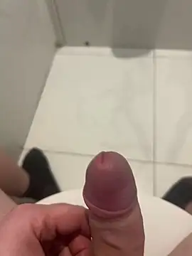 Snapshot of Sexygoat30 chatting on 10.22.25 Sexygoat30 online show from 10.22.25