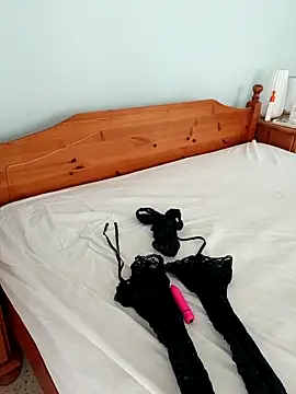 Snapshot of Sexygoat30 chatting on 10.29.25 Sexygoat30 online show from 10.29.25