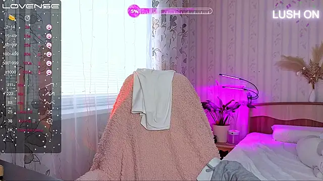 Snapshot of Bella__Swoon chatting on 02.21.26 Bella Swoon online show from 02.21.26