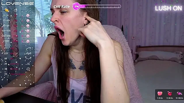 Bella  Swoon online show from 04.04.26