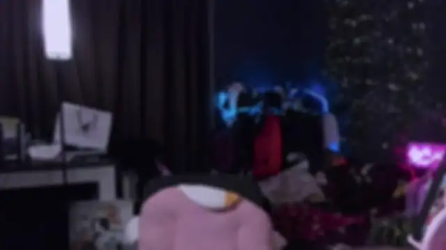 Byeol Dae  online show from 12.07.24