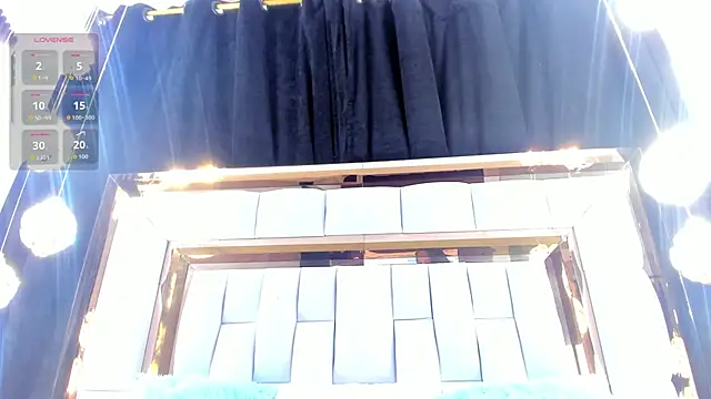 RileySweett online show from 10.18.25