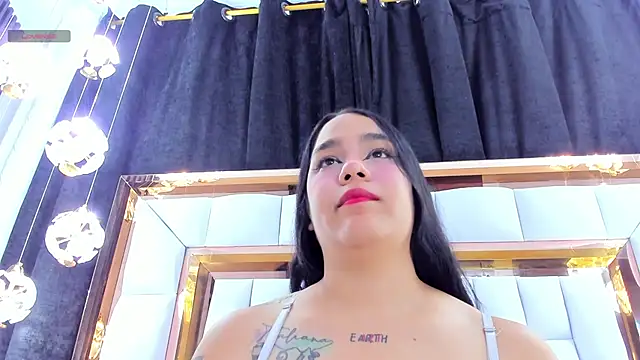 RileySweett online show from 04.17.26