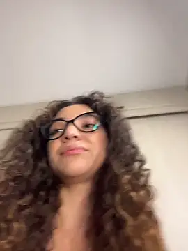 uniquerossie online show from 01.19.26