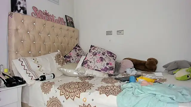 shantallhotxx online show from 03.11.25