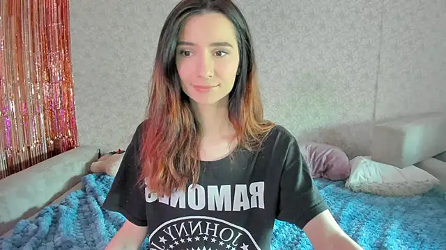 crystalnut online show from 02.05.25