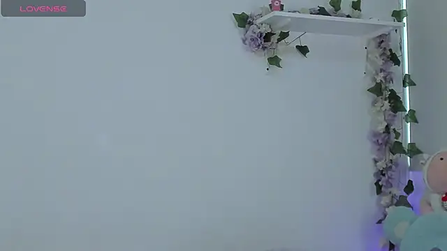 Snapshot of Baby_Xian chatting on 07.12.26 Baby Xian online show from 07.12.26