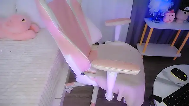 San   San online show from 04.14.26