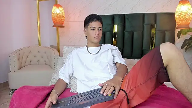 Levy Steve online show from 11.13.25