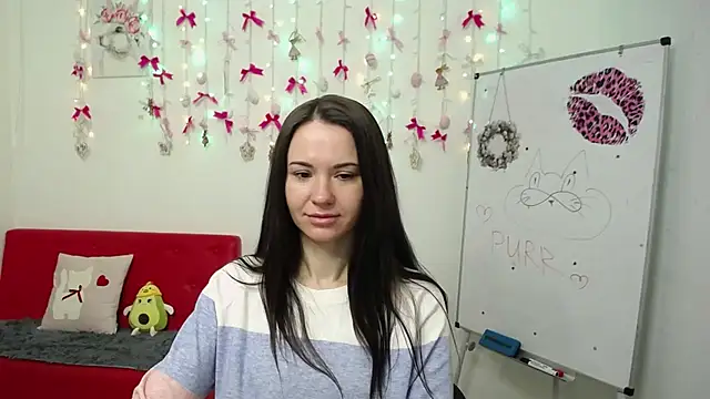 KaraCriegs online show from 03.31.26