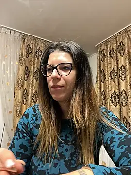 NadiraNoor online show from 02.01.26