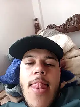 Snapshot of Juniorsexpen chatting on 02.16.26 Juniorsexpen online show from 02.16.26