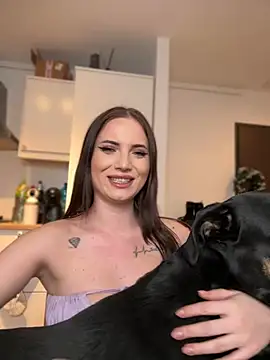 Snapshot of AvaGianna chatting on 12.16.24 AvaGianna online show from 12.16.24