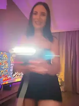 Snapshot of AvaGianna chatting on 12.28.24 AvaGianna online show from 12.28.24