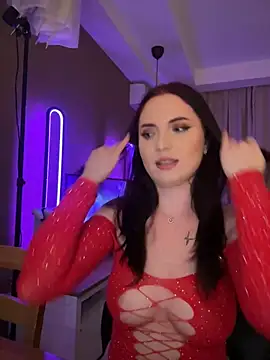 Snapshot of AvaGianna chatting on 01.27.25 AvaGianna online show from 01.27.25