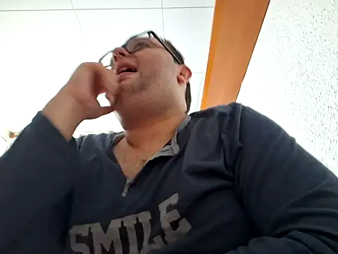 Javier bear online show from 01.12.25
