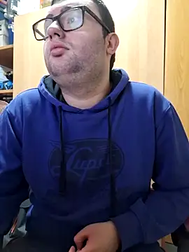 Javier bear online show from 03.02.26