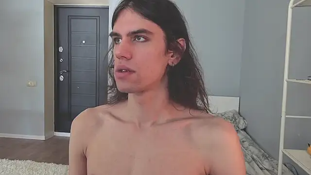 mollymila online show from 03.10.26