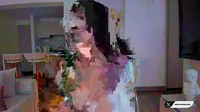 missmegann online show from 10.23.25