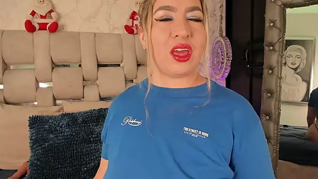 laura bassi online show from 11.30.25