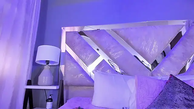 Snapshot of victoria_cooper3 chatting on 03.14.25 victoria cooper3 online show from 03.14.25