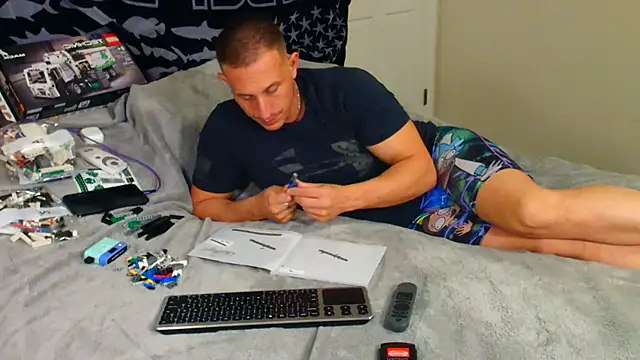 zack Fisher online show from 02.05.25