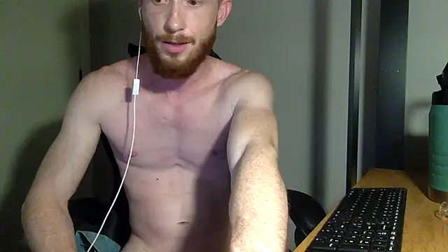 Snapshot of Smoker_Ginger chatting on 03.05.25 Smoker Ginger online show from 03.05.25