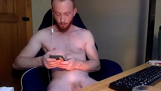 Snapshot of Smoker_Ginger chatting on 09.26.25 Smoker Ginger online show from 09.26.25
