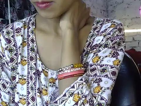 Snapshot of Anjali_Milsi chatting on 11.23.25 Anjali Milsi online show from 11.23.25