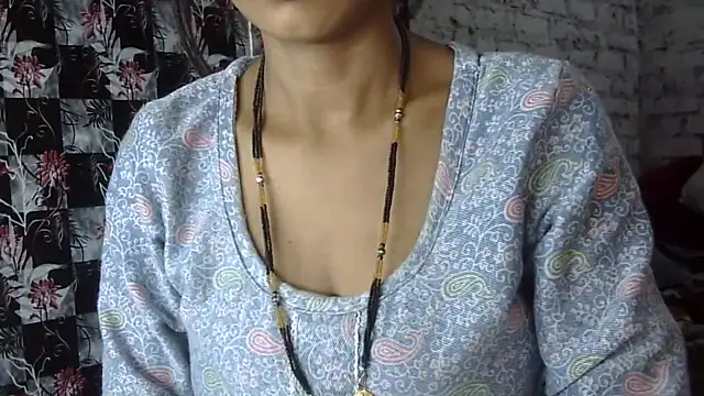 Snapshot of Anjali_Milsi chatting on 12.16.25 Anjali Milsi online show from 12.16.25