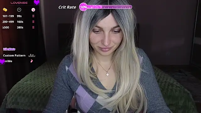 Snapshot of Yoda21 chatting on 10.22.25 Yoda21 online show from 10.22.25