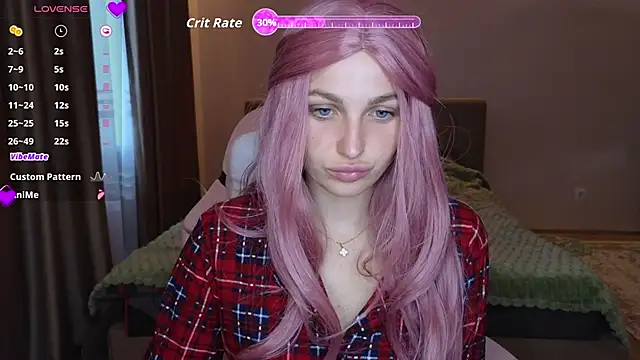 Snapshot of Yoda21 chatting on 10.28.25 Yoda21 online show from 10.28.25