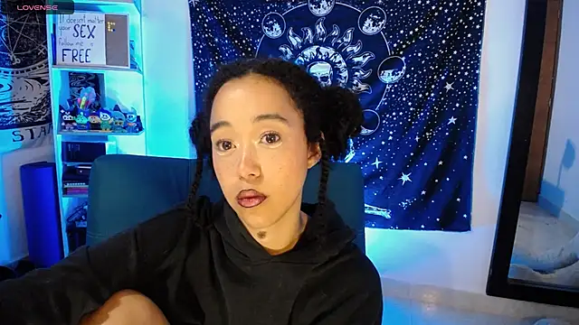 Snapshot of ela_0 chatting on 07.09.26 ela 0 online show from 07.09.26