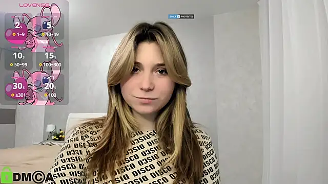 SweetMonicka online show from 01.09.25