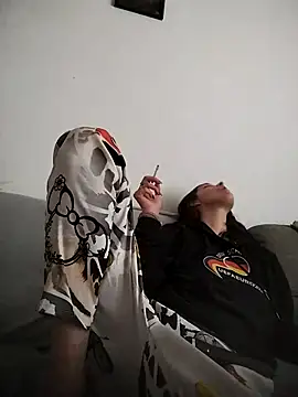 LauraBaby online show from 10.21.25