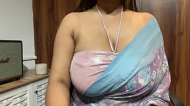 julie 08 online show from 01.05.26