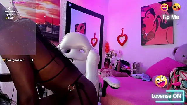 Snapshot of yuliana_millerr chatting on 12.17.24 yuliana millerr online show from 12.17.24