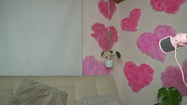 roselinedior online show from 03.03.25